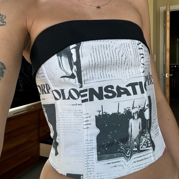 With Jean Carla corset top - Picture 2 of 4